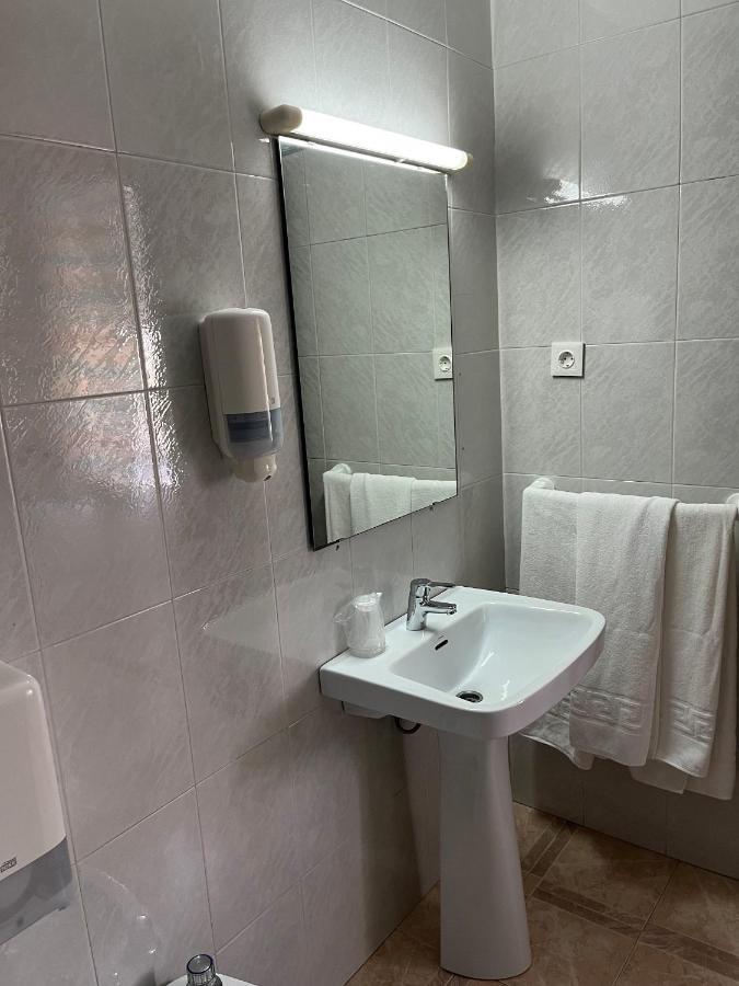 Hostal Barbate Exterior foto